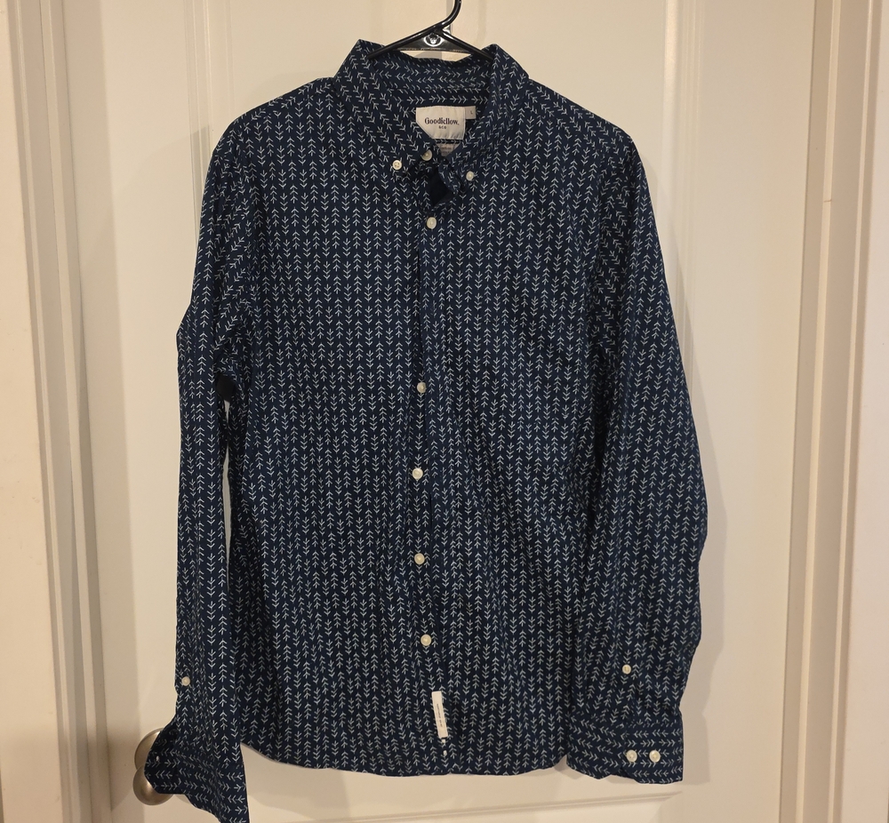 Goodfellow & Co Navy and White Printed Button-Down Shirt